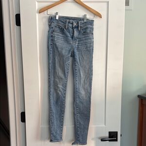 American Eagle Women’s skinny jeans